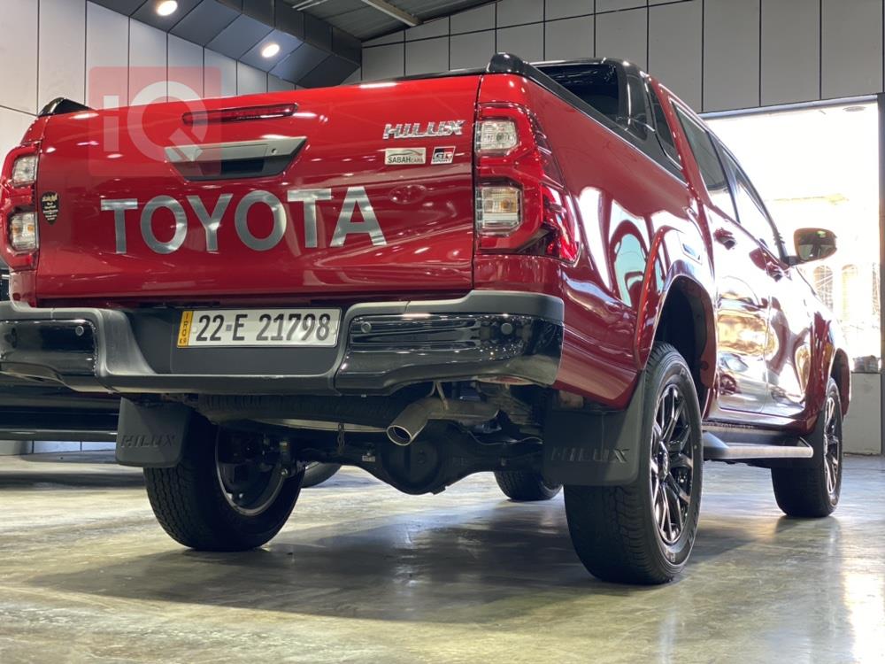 Toyota Hilux